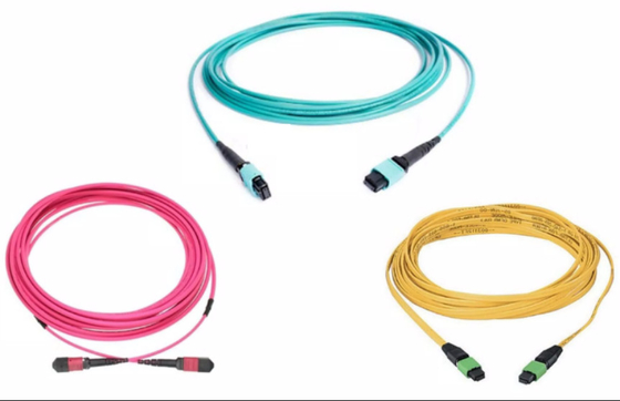 10G 40G 100G फाइबर ऑप्टिक MTP MPO ट्रंक केबल SM OM3 OM4 8 12 24 करोड़